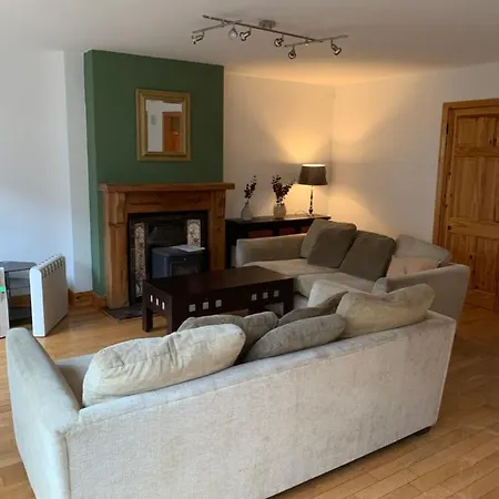 Feather Bed 3 Bedroom House Holiday home Kinsale