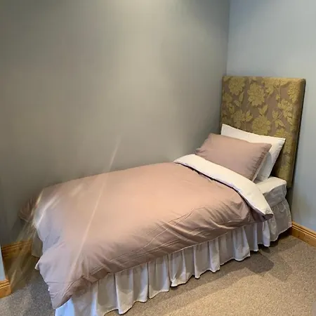 Feather Bed 3 Bedroom House * Kinsale