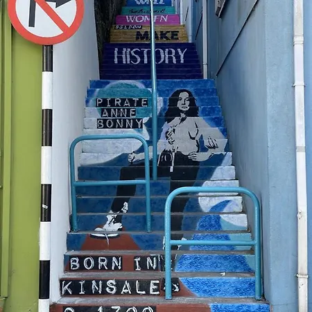 Сasa de vacaciones Feather Bed 3 Bedroom House Kinsale