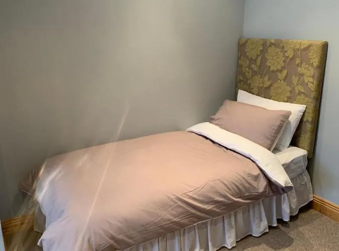 Feather Bed 3 Bedroom House * Kinsale