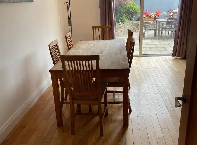 Feather Bed 3 Bedroom House * Kinsale